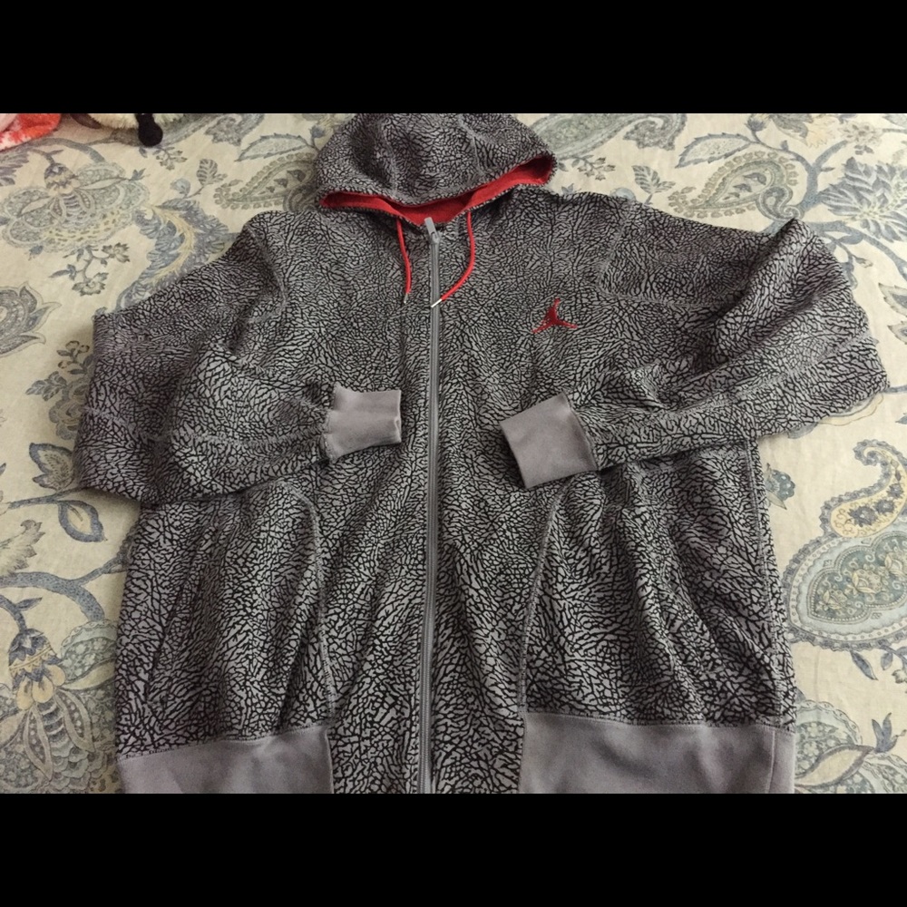 Men’s Nike Jordan sweater size XXL